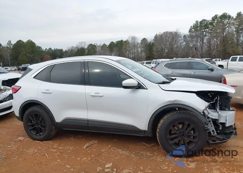 2021 Ford Escape Se from USA, damaged, VIN 1FMCU9G66MUA42389